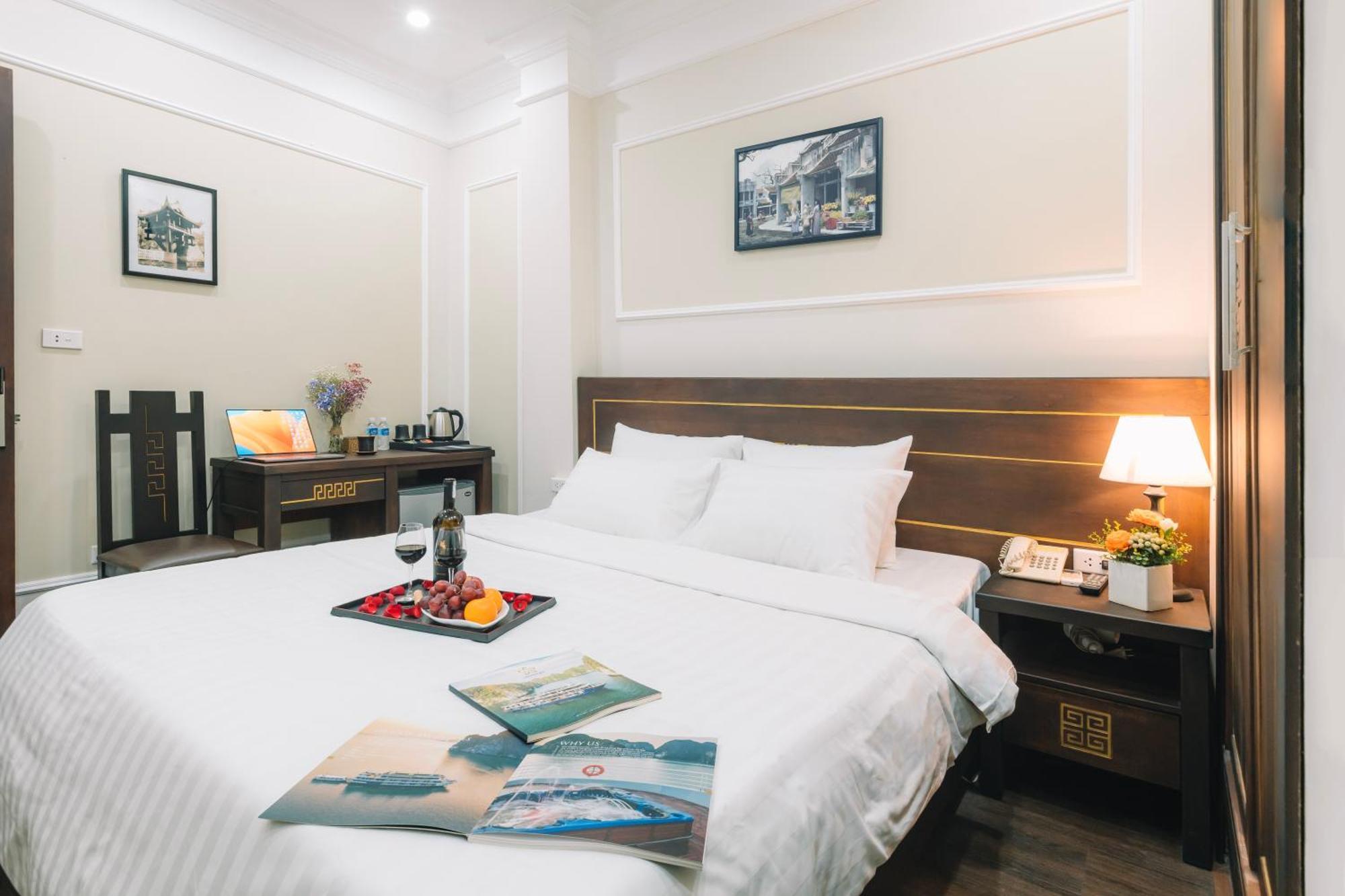 Ha Noi Lake View Hotel & Travel Hanoi Exterior foto