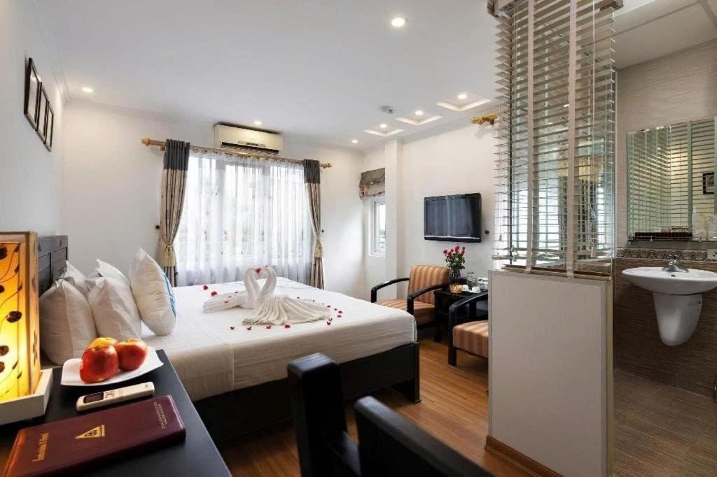 Ha Noi Lake View Hotel & Travel Hanoi Exterior foto